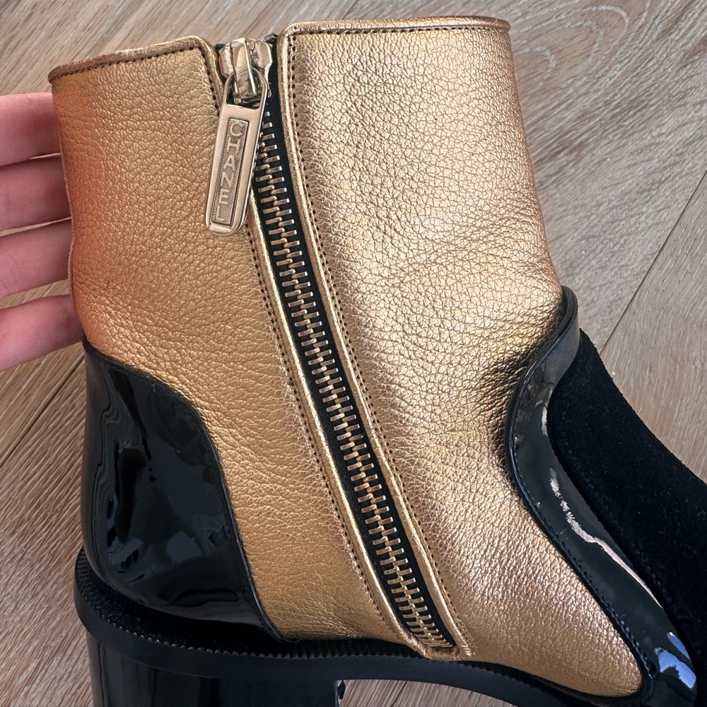 Authentic CHANEL Interlocking CC Logo Moto Boots - Picture 10 of 15